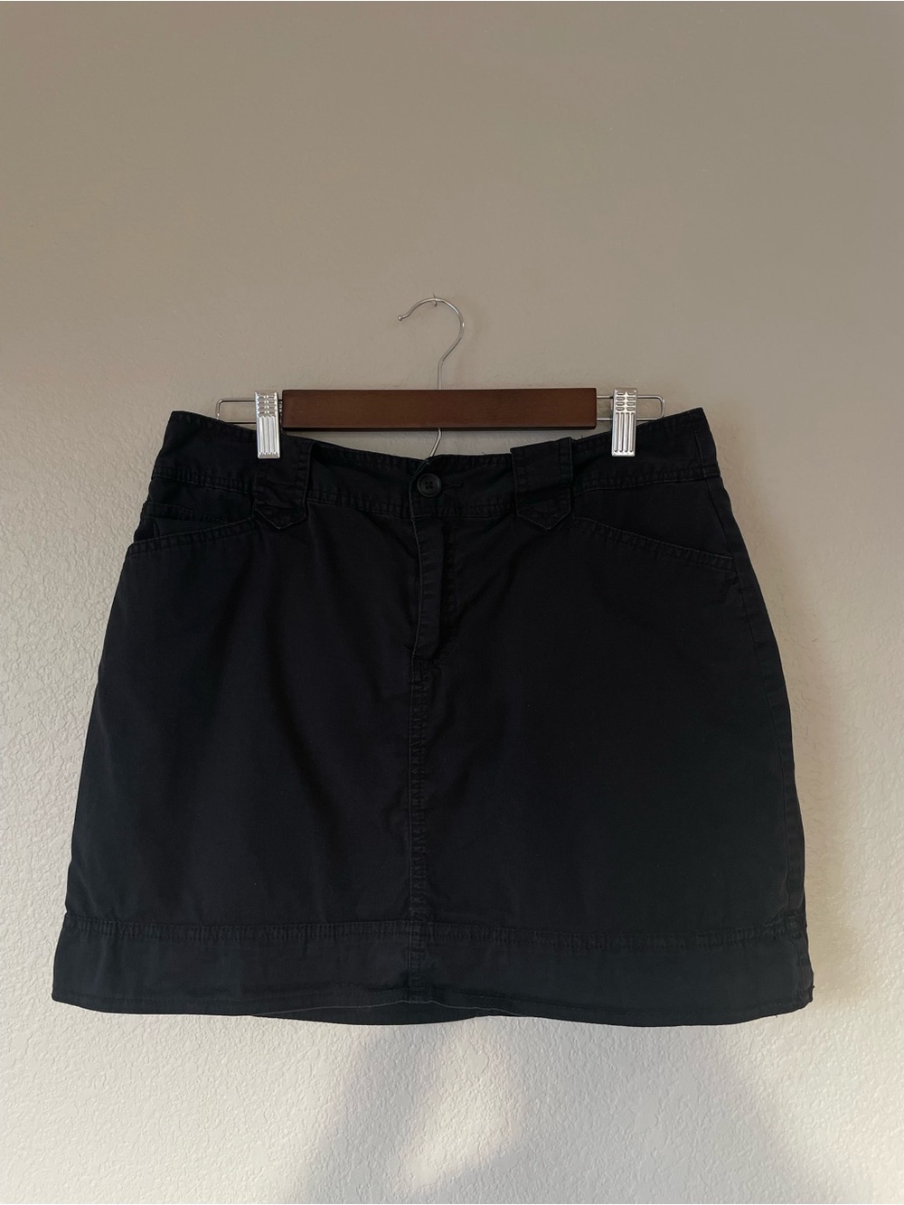 St. John's Bay Black Mini Skirt Skort Size 12 Stretch